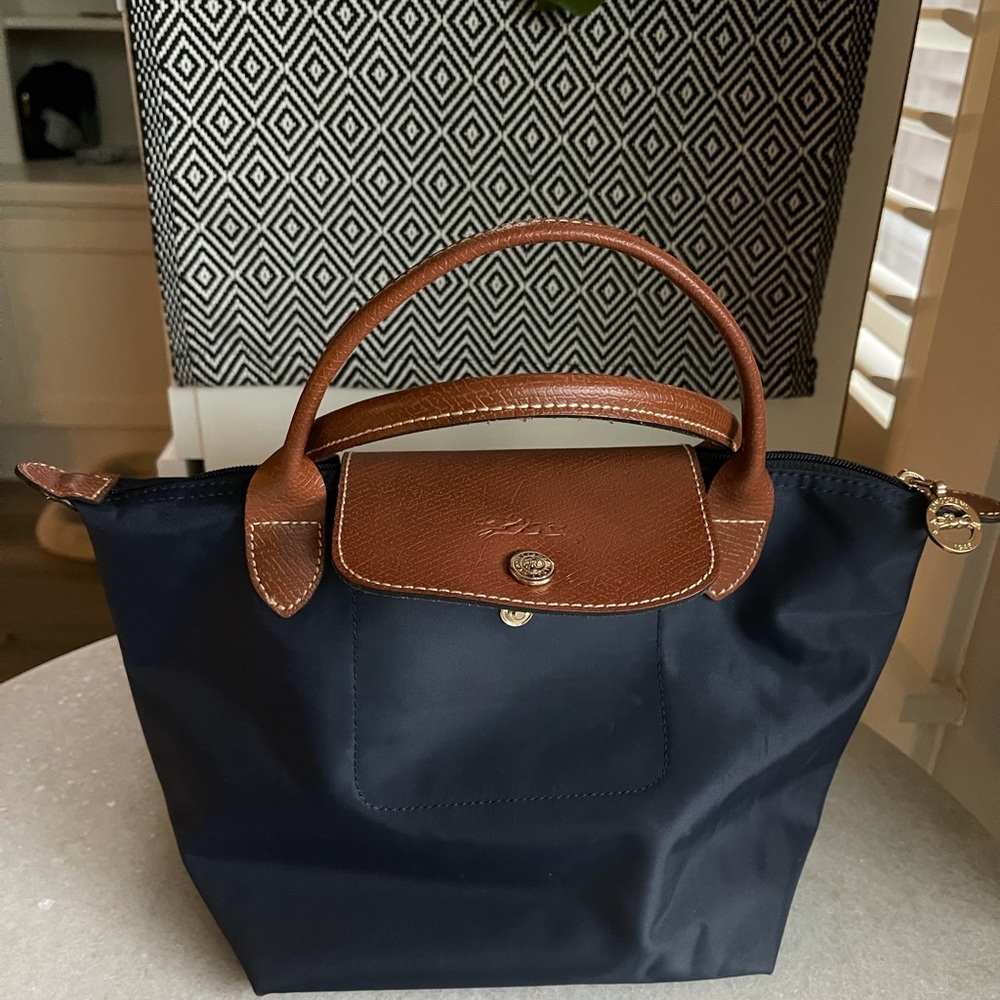 Longchamp